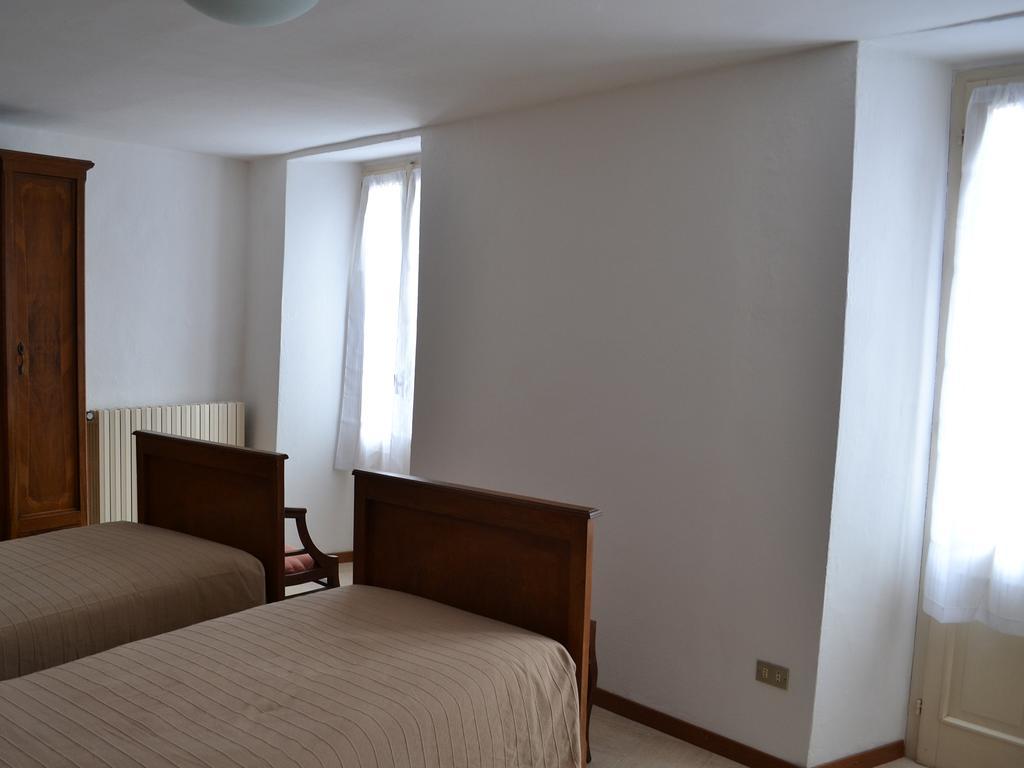 L'Antico Borgo Apartment Lesa Exterior photo