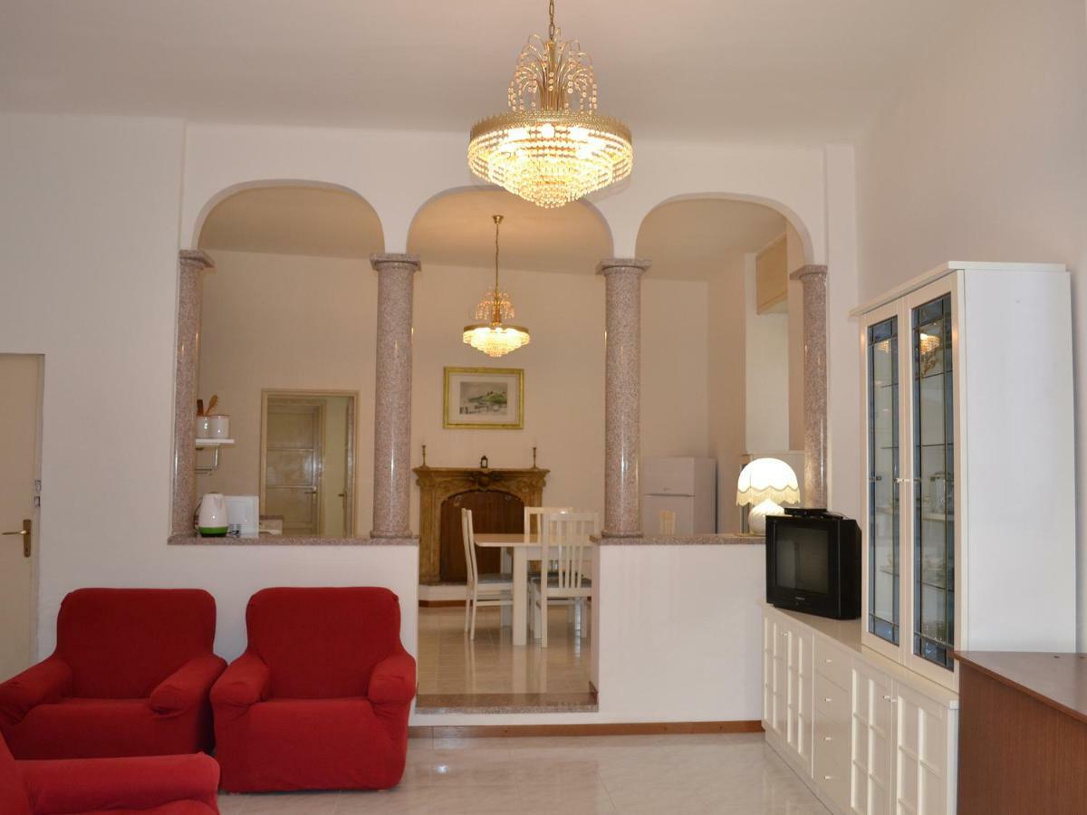 L'Antico Borgo Apartment Lesa Exterior photo