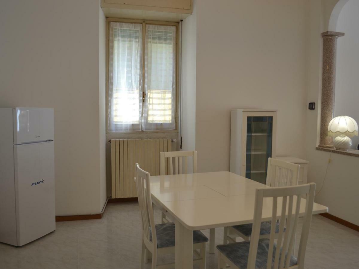 L'Antico Borgo Apartment Lesa Exterior photo